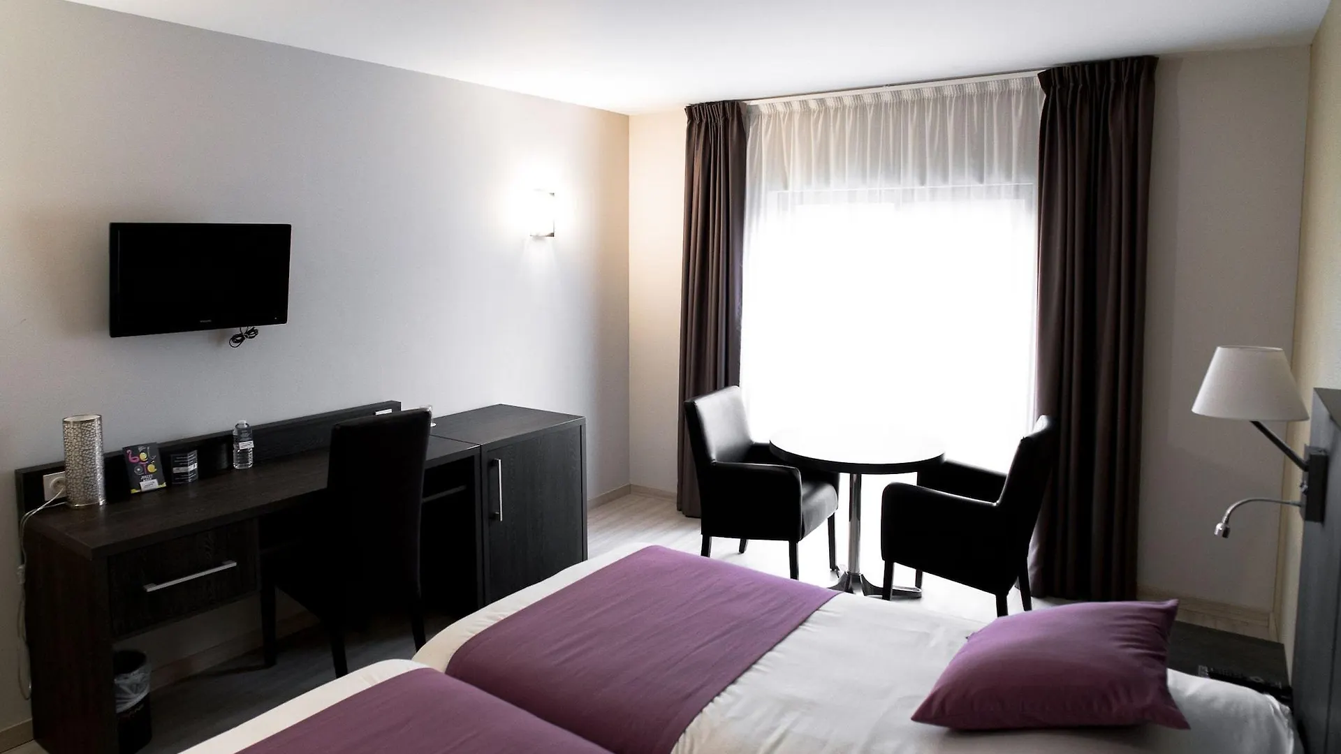Ariane Hotel Fos Sur Mer France